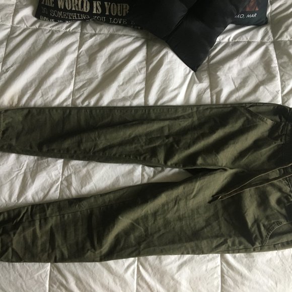Bluenotes Joggers - Picture 2 of 3